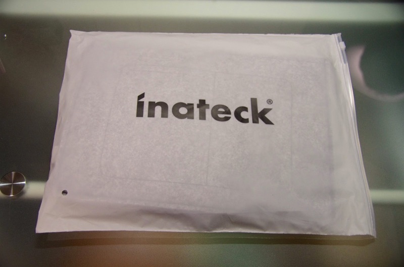 Inateck-Macbook-12inch-sleeve-case-review-2