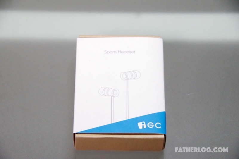 iEC-Technology-Bluetooth-Earphone-02