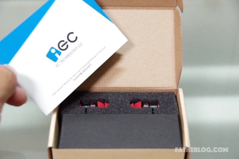 iEC-Technology-Bluetooth-Earphone-04