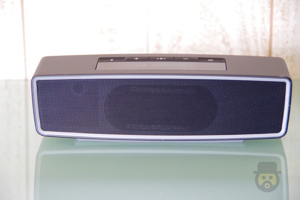 bose-soundlink-mini-bluetooth-speaker-08