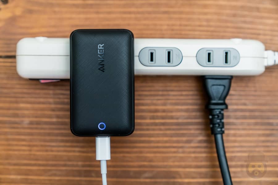 Anker PowerPort Atom III Slim 03