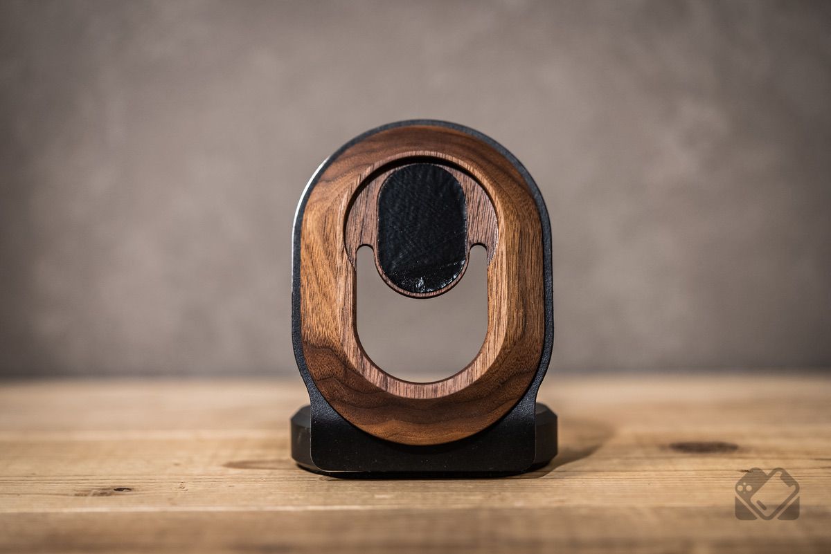 Wood MagSafe Stand(walnut)