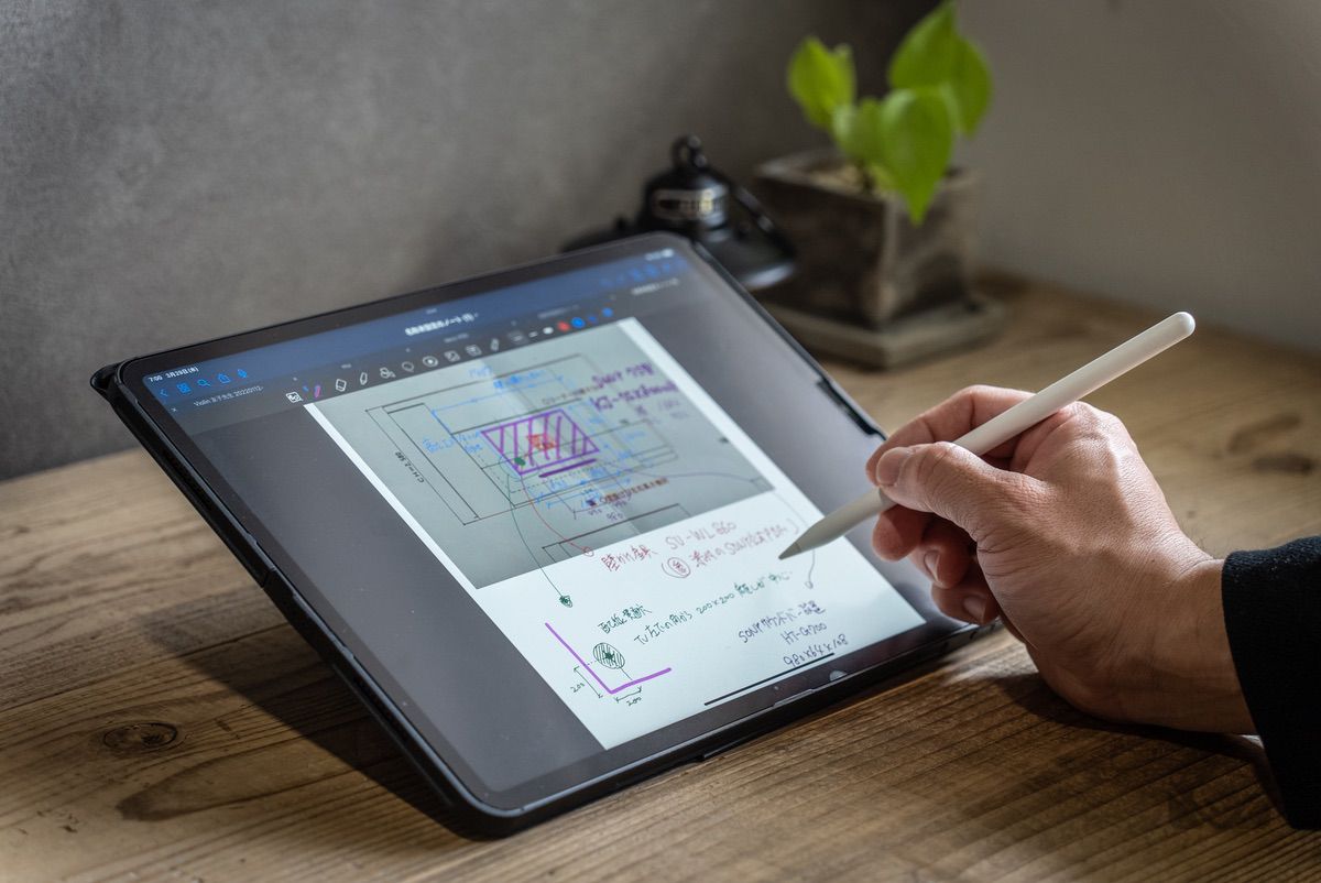 Apple Pencilを使った手書き入力がしやすい丁度良いスタンド角度