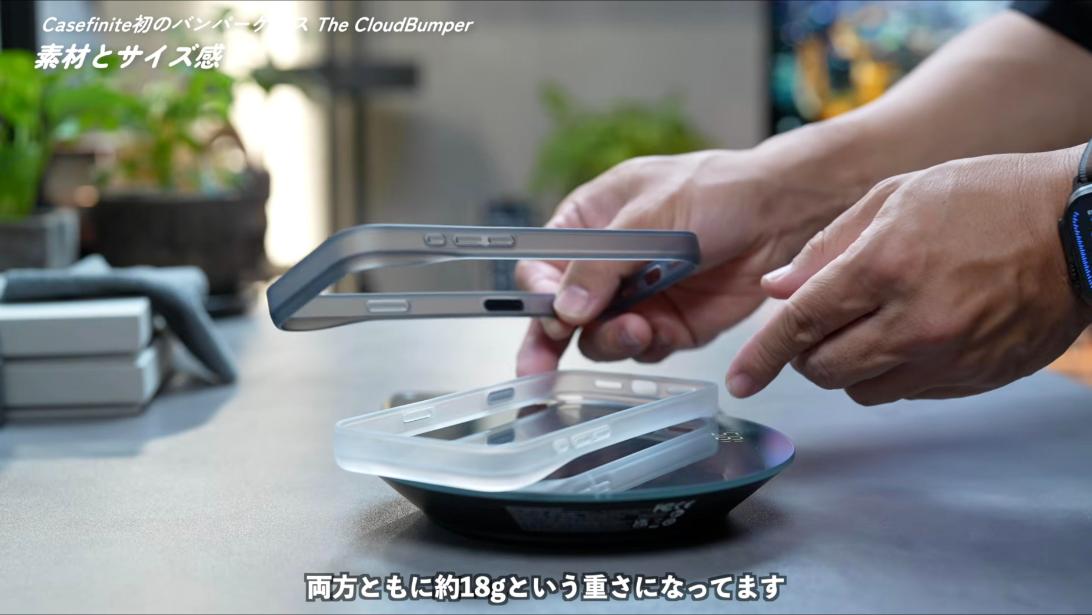 スノーとチャコールはどちらも約18.5g